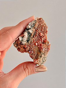 Vanadinita Bruta - Peça Única - VAN32 96g - "Pedra do Trabalho"; Transformar Sonhos em Ação