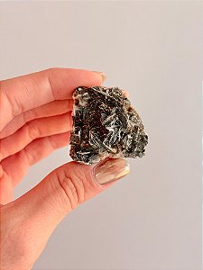 Vanadinita Bruta - Peça Única - VAN58 39g - "Pedra do Trabalho"; Transformar Sonhos em Ação