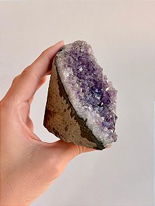 Drusa de Ametista Encantada - DAE81 412g - Eleva a Vibração; Intuição e Conexão