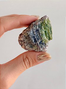 Lepidolita Bruta com Inclusão - Peça Única - LEPINC02 46g - Missão de Vida; Fé e Calma