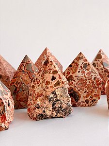 Ponta Geradora de Leopardita - Pedra Xamã - Superação, Culpa e Perdão