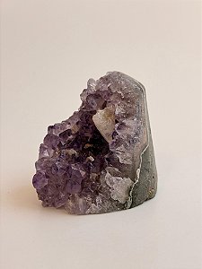 Drusa de Ametista Encantada - DAE128 202g - Eleva a Vibração; Intuição e Conexão