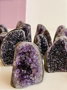 Drusa de Ametista Encantada - Eleva a Vibração; Intuição e Conexão