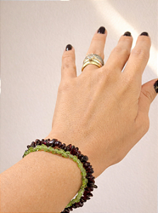 Dupla de Pulseiras - Granada + Peridoto - Bomba de Transformação Pessoal