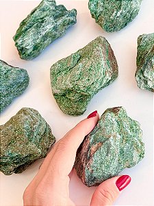 Fucsita Bruta G - Liderança; Conquista; Confiança na vida