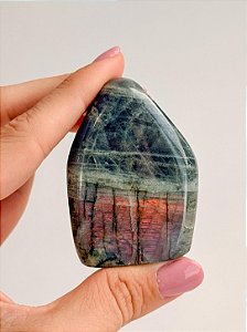 Labradorita Lapidada LAB191 - 124g - Pedra da Magia; Quem é você; Conexão Espiritual