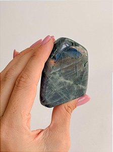 Labradorita Lapidada LAB178 - 142g - Pedra da Magia; Quem é você; Conexão Espiritual
