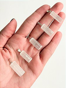 Pingente de Selenita Curto - Limpeza Energética; Paz de Espírito; Cansaço Mental e Dores