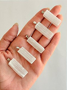 Pingente de Selenita Curto - Limpeza Energética; Paz de Espírito; Cansaço Mental e Dores