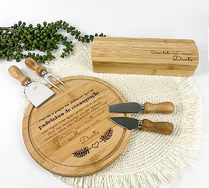 Kit Para Queijo Bambu C/ Base 6 Pçs Personalizado - Batizado
