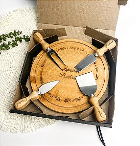 Kit para Queijo 5 Peças em Bambu Personalizado