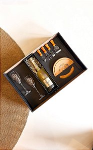 Kit Para Queijo Bambu 7 Pçs com Espaço para Garrafa Personalizado