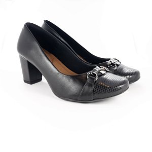 Sapato Usaflex Scarpin Preto com Enfeite