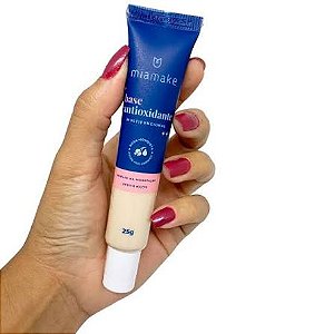 Base Antioxidante Mia Make para Pele Clara