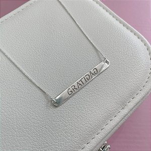Colar Plaquinha "Gratidão" em Prata