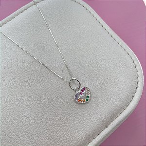 Colar em Prata com Pingente de Coração com Zircônias Coloridas