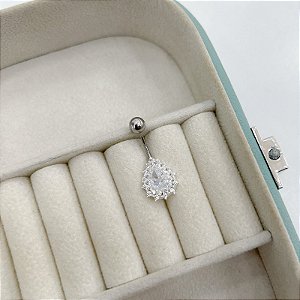 Piercing para umbigo Gota em Prata cravejada com Zircônias