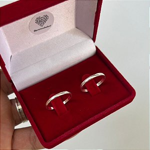 Par de Alianças 2mm Tradicional em Prata