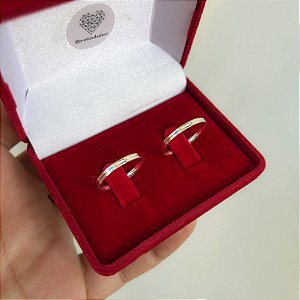 Par de Alianças 2mm com Friso em Prata