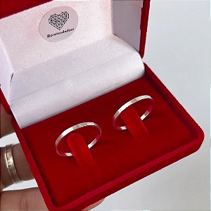Alianças Reta 1,5mm em Prata 925 Grátis Caixinha