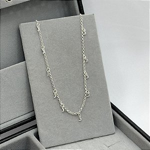 Choker Pingentes Luas em Prata