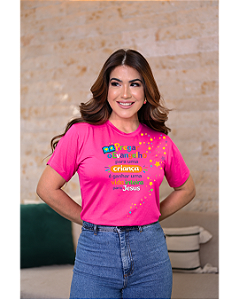 Camiseta Pregar o evangelho rosa - edição limitada