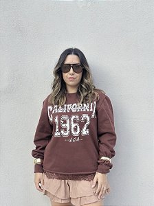 MOLETOM COM RENDA