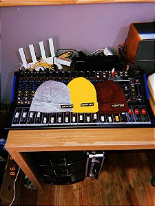 Touca 𝙃𝘼𝙐𝙉𝙏𝙕𝙀𝙍