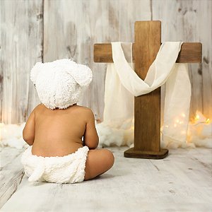 Cruz e Manto Páscoa Cristã