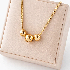 Colar Aura Spheres – Corrente Snake com Trio de Esferas Polidas