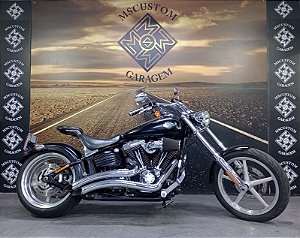 Harley Davidson Softail Rocker 2011