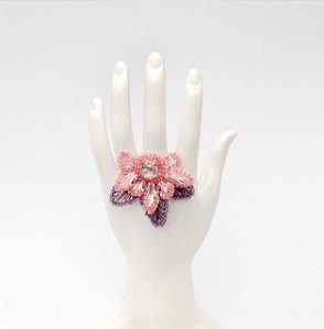 ANEL PAVÃO CASTANHA DE CRISTAL TECIDO NO CROCHÊ EM METAL HELIANA LAGES