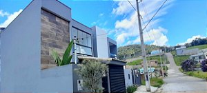 Casa nova em São Lourenço para venda