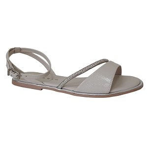 A Sandália Ramarim Que Está Conquistando as Mulheres em 2026