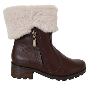 Bota Feminina Pegada Couro Forrada Cano Dobrável