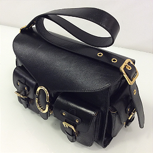 Bolsa Bellona Bad Rocker - Couro Legítimo Preto Estruturado Unissex