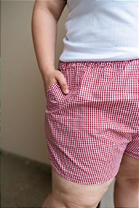Shorts de Tricoline Xadrez Branco e Vermelho – Plus Size