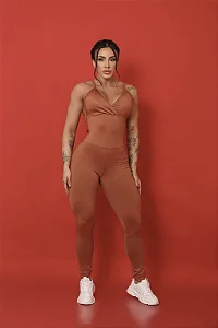Macacão Fitness Suplex Ísis ( Caramelo )