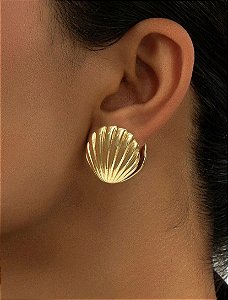 Brinco Ostra Dourado