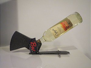 Suporte vinho - facão
