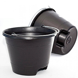 BALDE PLÁSTICO 10 LITROS ALÇA METAL PRETO