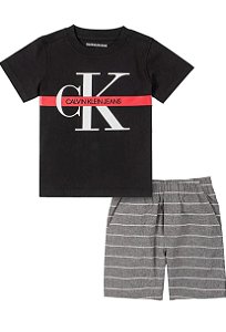 Conjunto Camiseta Preta e Bermuda Cinza Listras - Calvin Klein