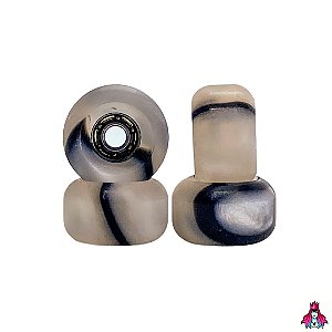 Rodas marca Leefai modelo *Premium Swirl* Urethane Formula 80D (7.5x4.5mm) cor ''White Swirl''