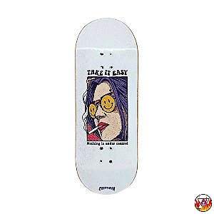 Deck Ultimate Series *Custom Collab Emerald* modelo ''Take It Easy Nothing Is Under Control'' 34x96mm *Heat-Transfer* (100% Maple)