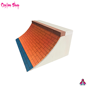 Obstáculo *Quarter Ramp* C/ Mini Tijolos marca *Custom* linha *Wood Series*