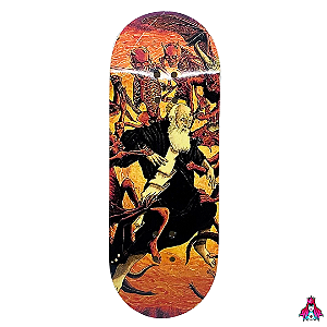 Deck marca Custom linha *Premium Series* medida 34x96mm modelo “Demons“ + Tape Alien Stardust V2 (100% Maple)