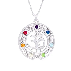 COLAR OM CHAKRAS 34 MM PRATA
