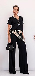 Conjunto calça reta blusa e lenço.  Tam. G