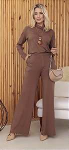 Conjunto em viscolycra. Tam. M