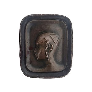 Pequena placa de parede em bronze " Yemenite Boy"